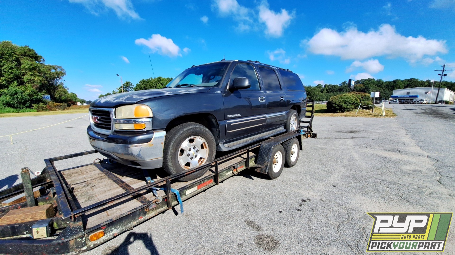 2003 GMC YUKON XL 1500 partes disponibles