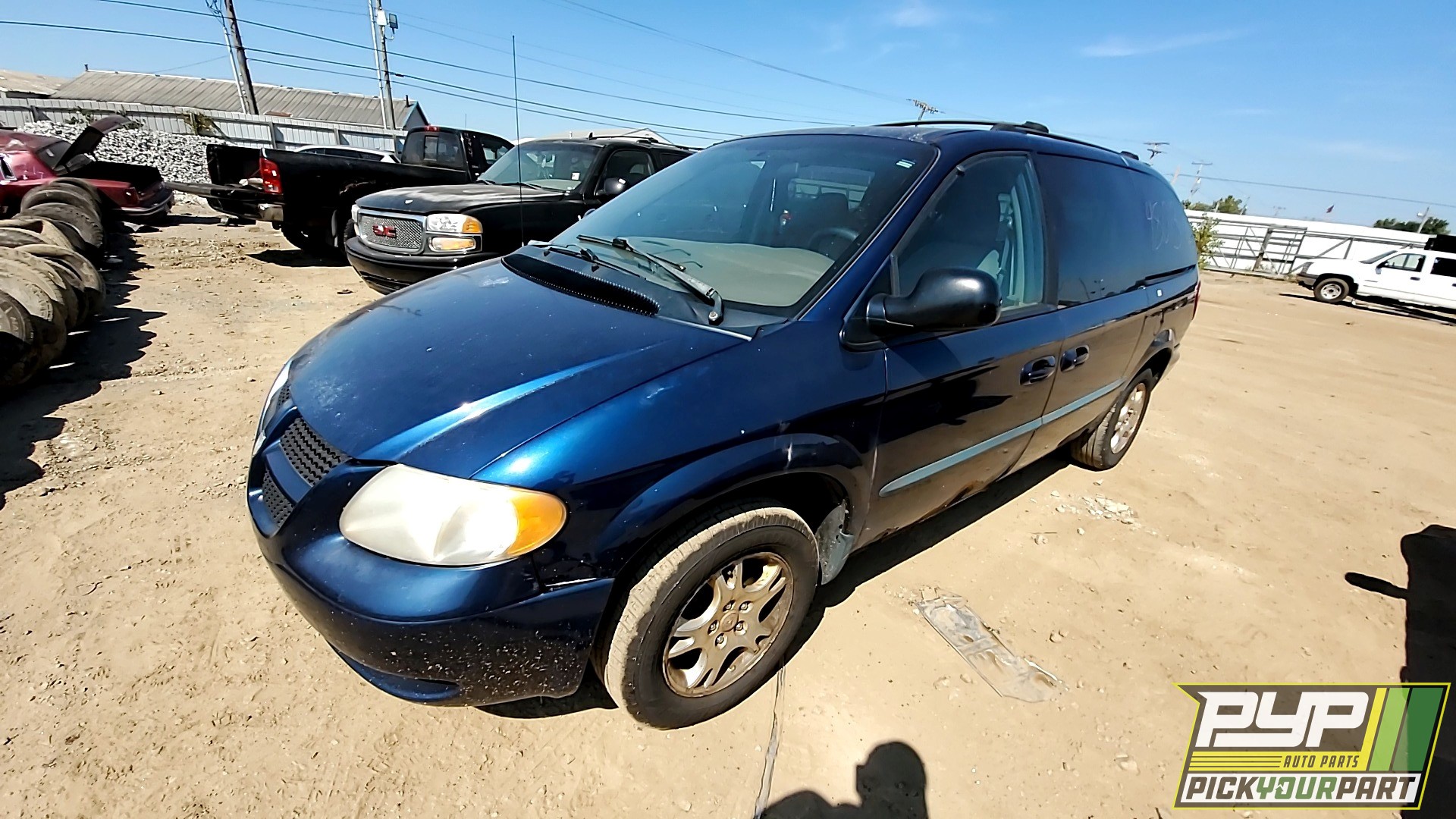 2002 DODGE GRAND CARAVAN available for parts