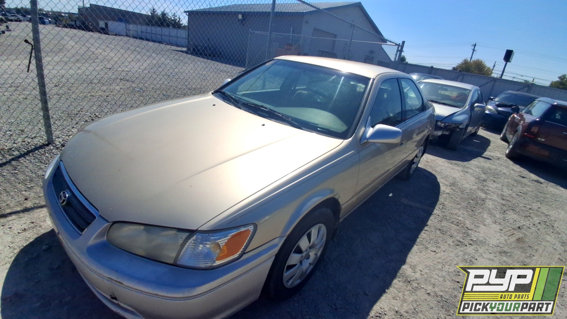 2000 TOYOTA CAMRY available for parts