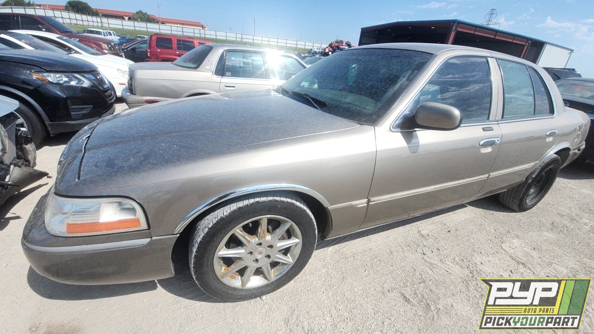 2004 MERCURY GRAND MARQUIS partes disponibles