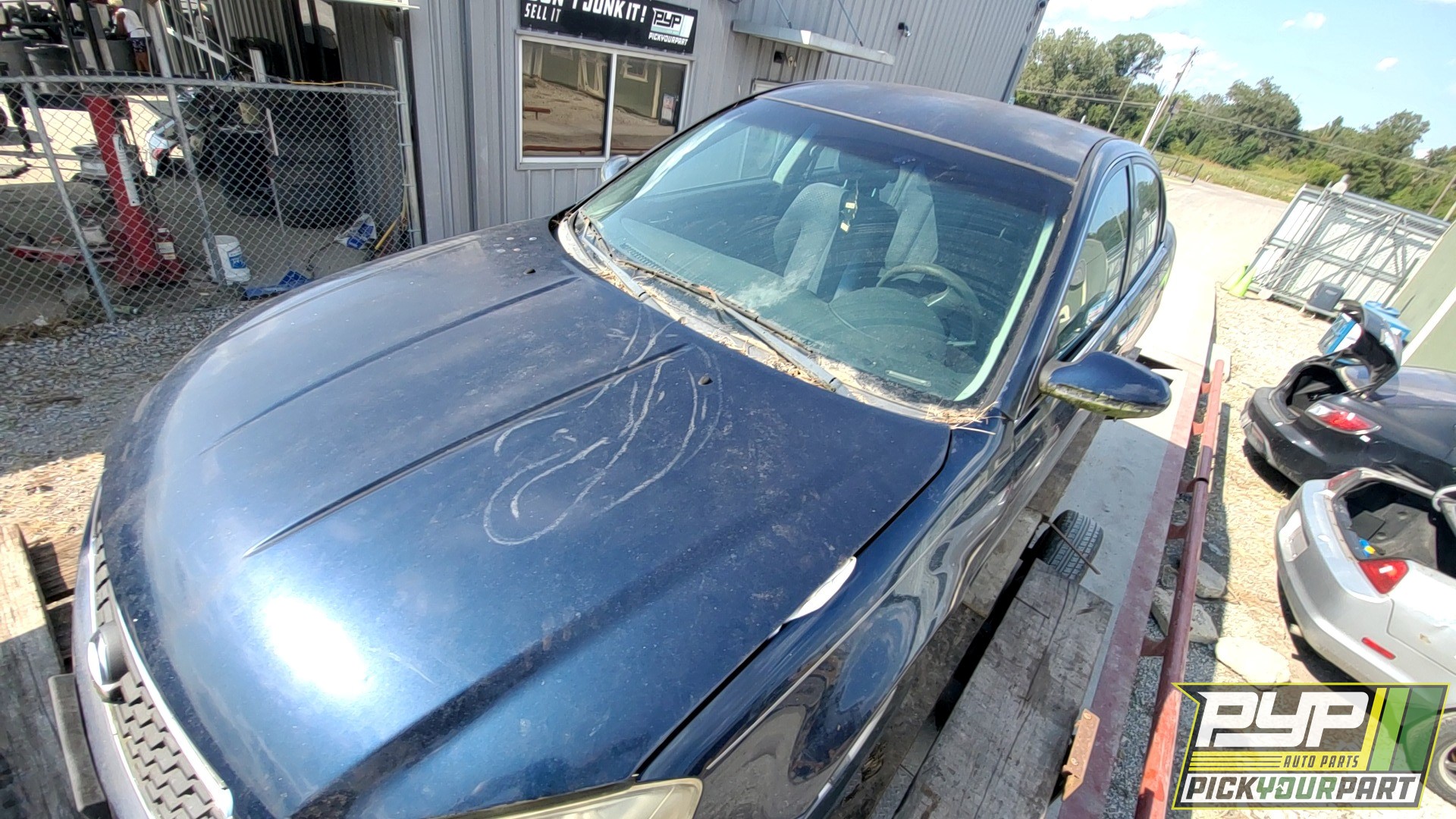 2005 NISSAN ALTIMA available for parts