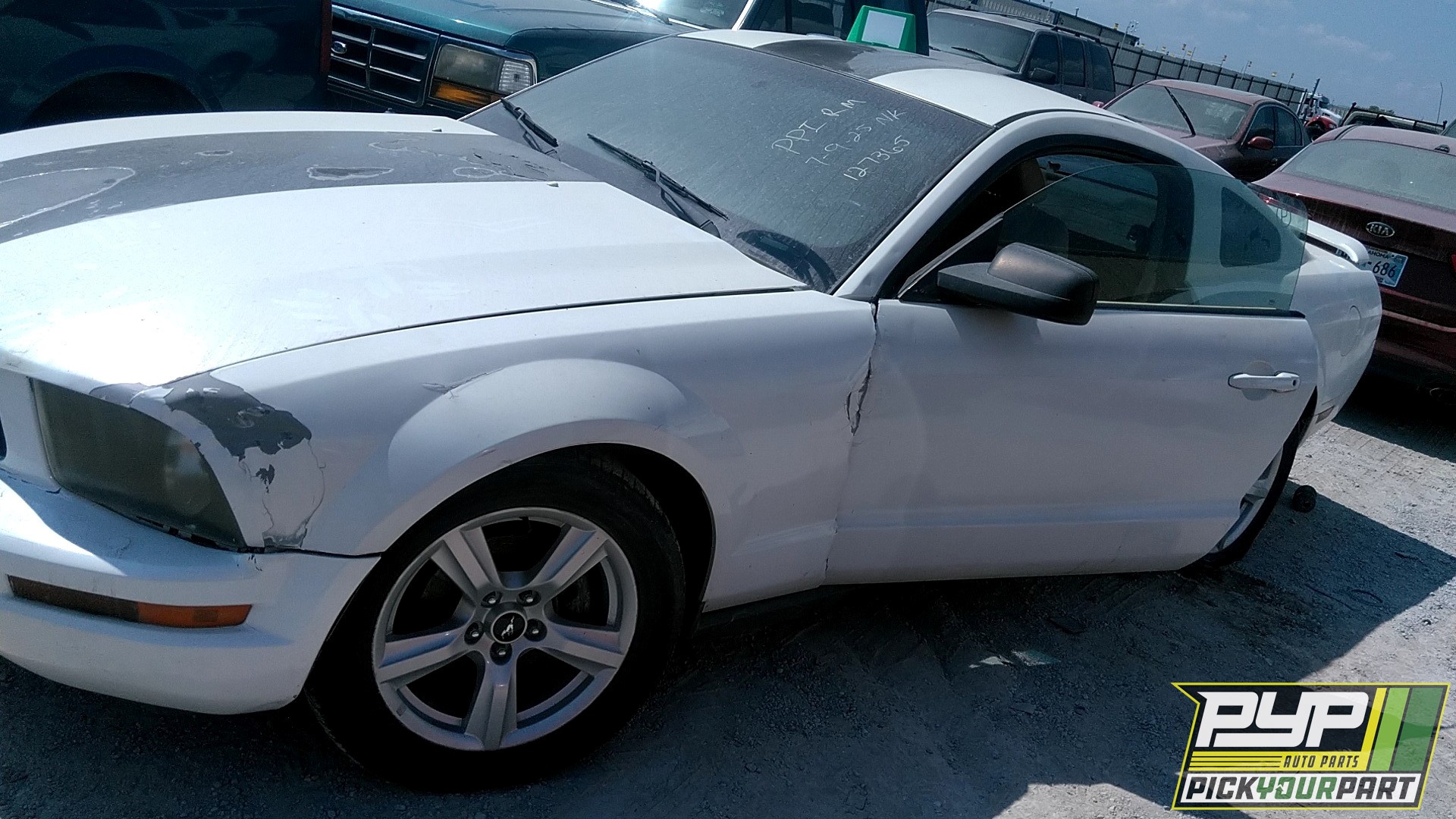 2006 FORD MUSTANG partes disponibles