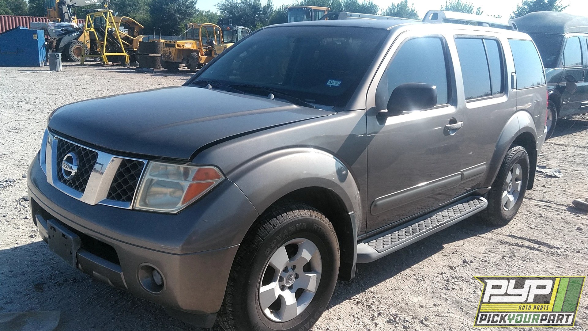 2006 NISSAN PATHFINDER available for parts