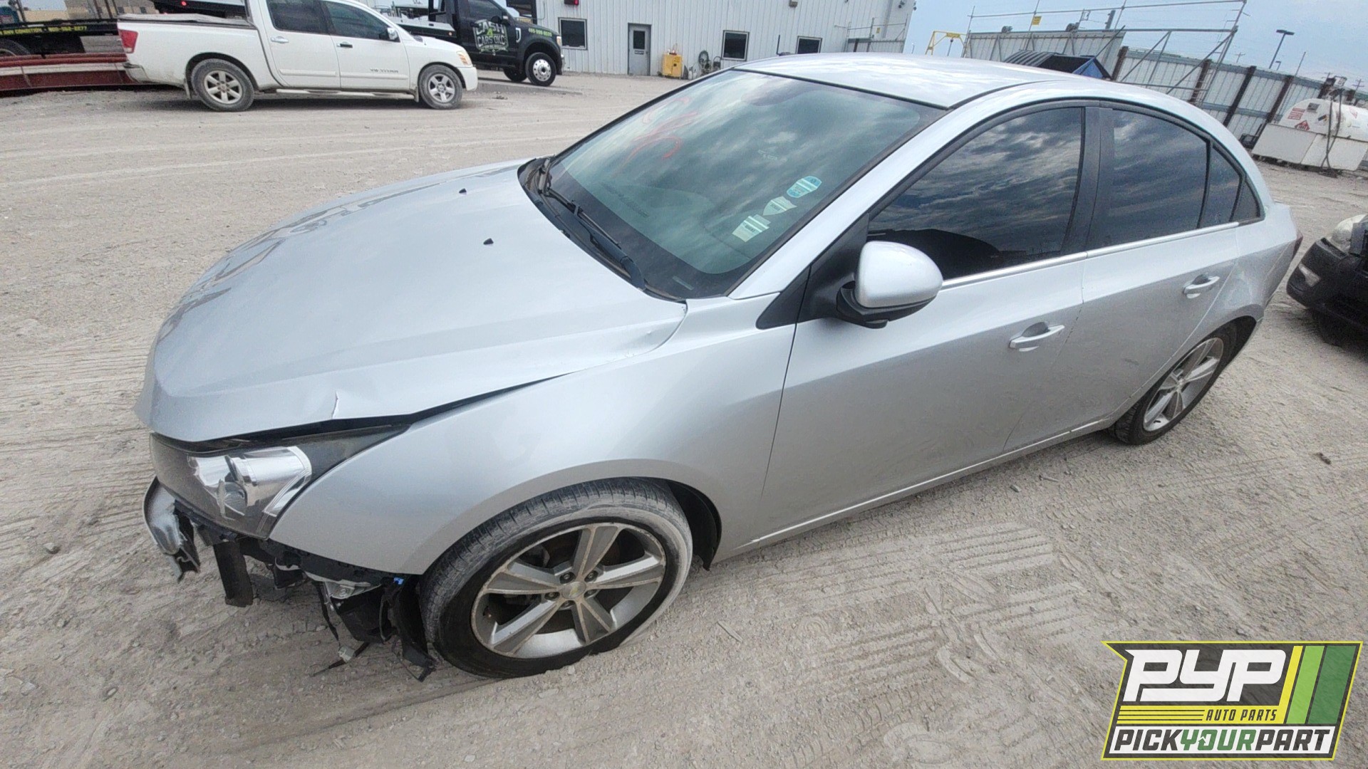 2015 CHEVROLET CRUZE available for parts