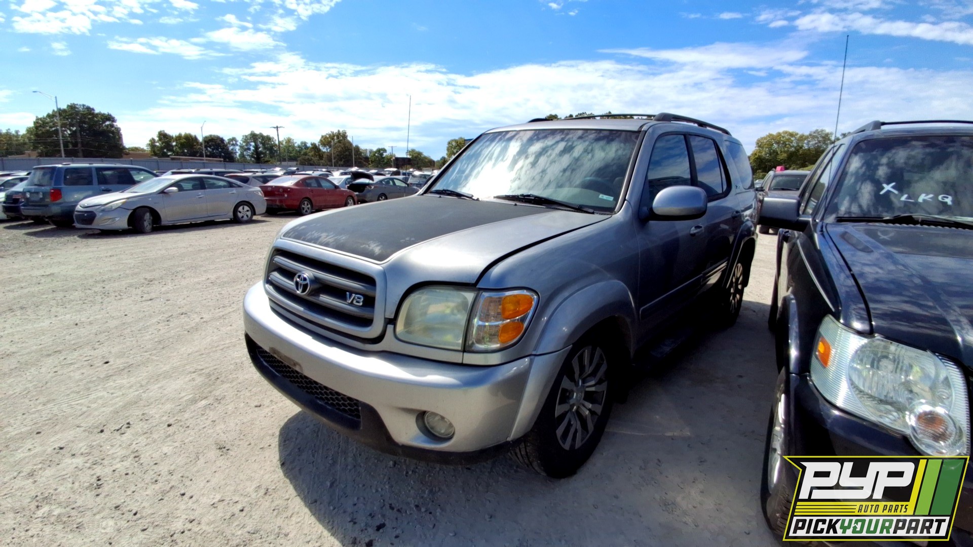2004 TOYOTA SEQUOIA available for parts