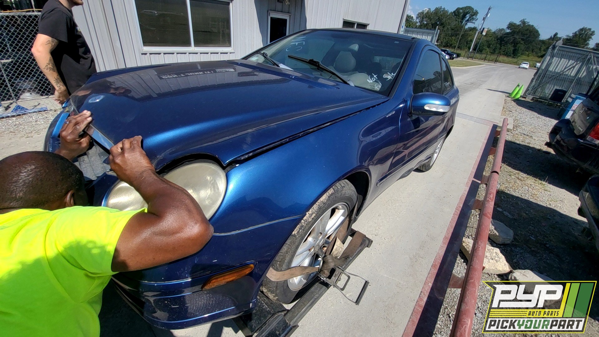 2002 MERCEDES-BENZ C230 partes disponibles