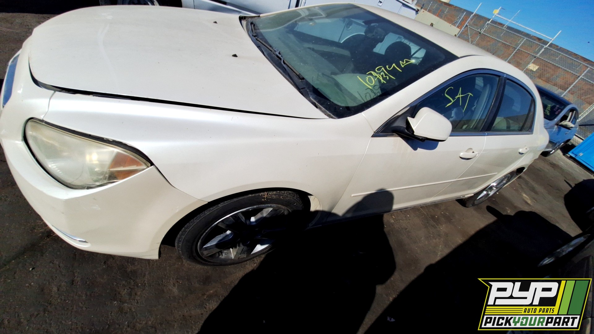 2011 CHEVROLET MALIBU available for parts