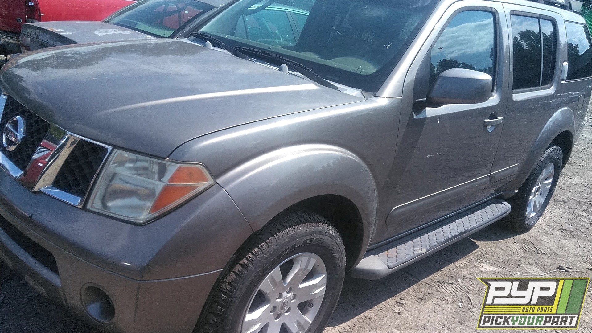 2006 NISSAN PATHFINDER available for parts
