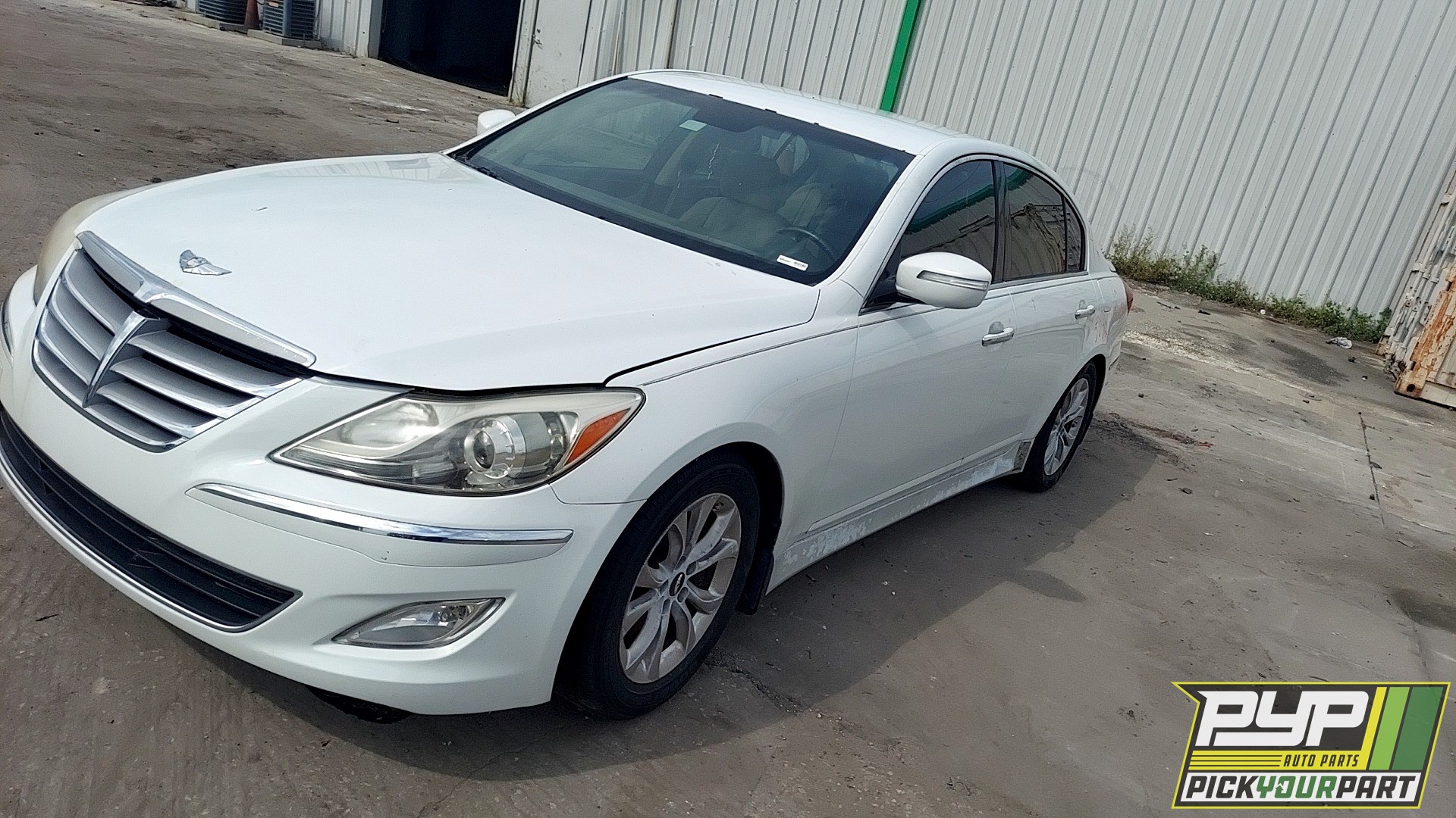 2012 HYUNDAI GENESIS available for parts