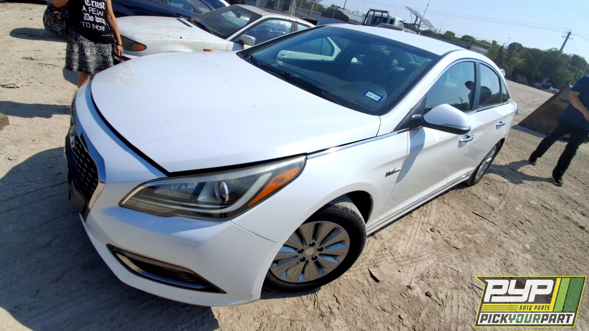 2016 HYUNDAI SONATA available for parts