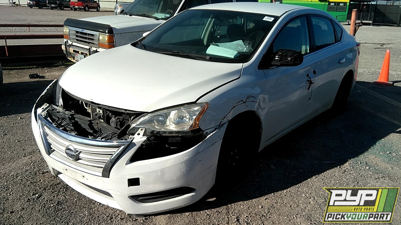 2015 NISSAN SENTRA partes disponibles