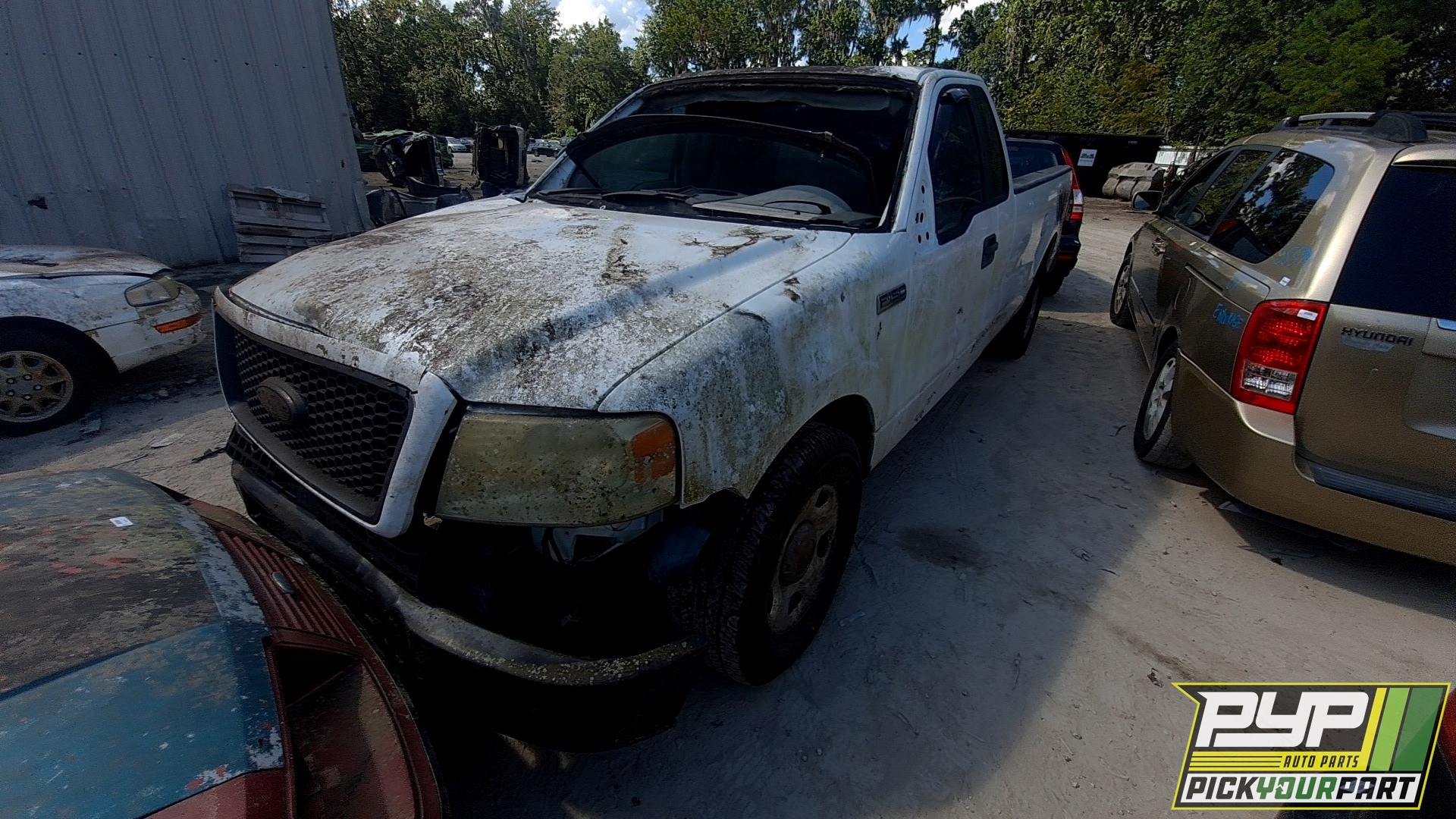 2005 FORD F-150 available for parts