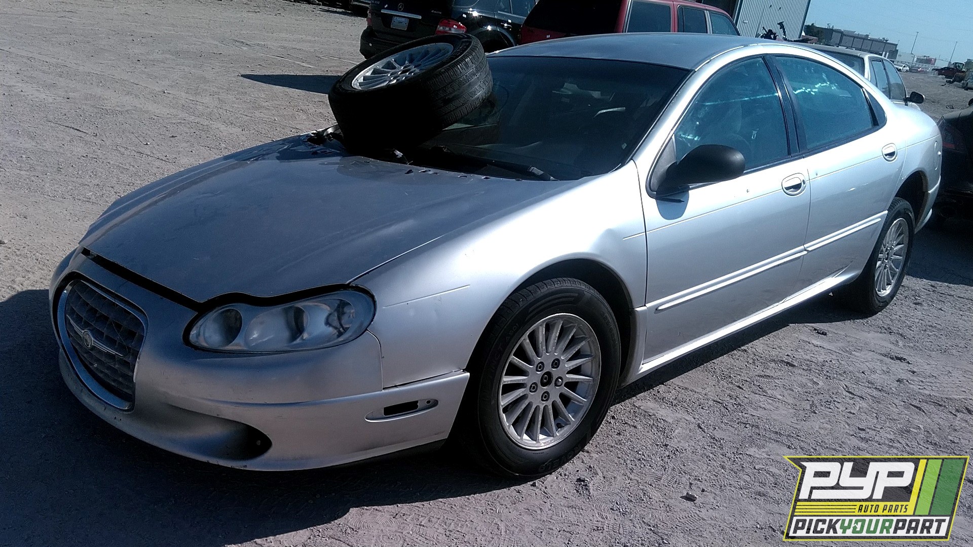 2002 CHRYSLER CONCORDE partes disponibles