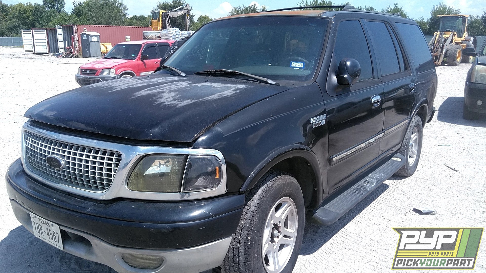 2001 FORD EXPEDITION available for parts