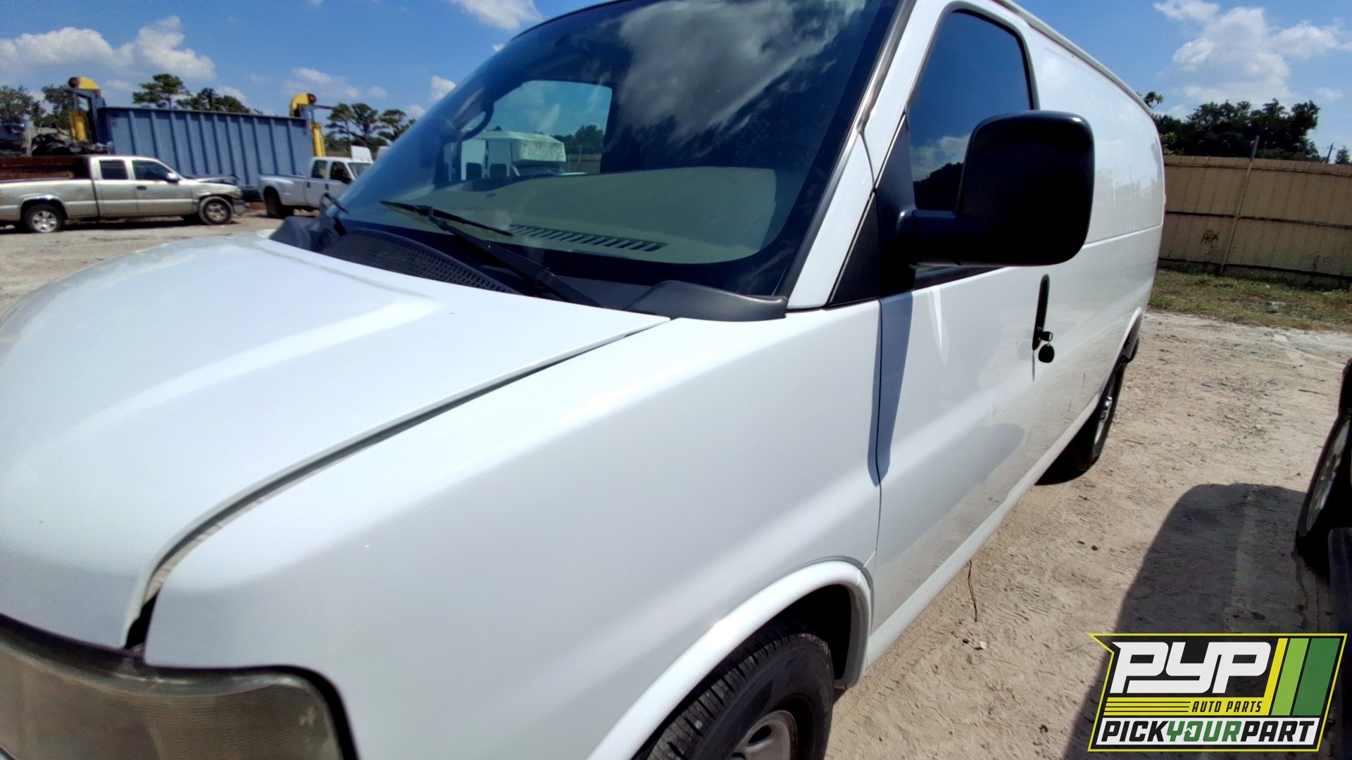 2014 CHEVROLET EXPRESS 2500 available for parts