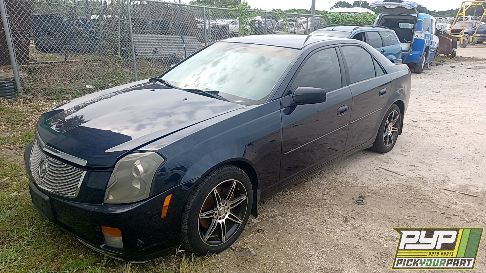 2004 CADILLAC CTS available for parts