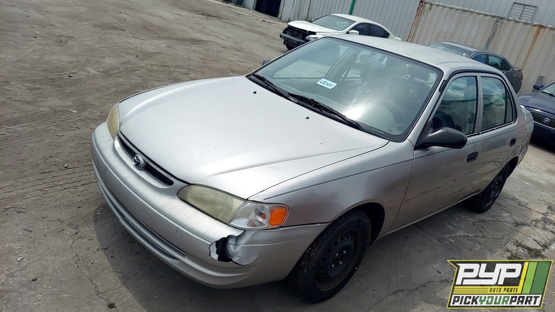 2000 TOYOTA COROLLA available for parts