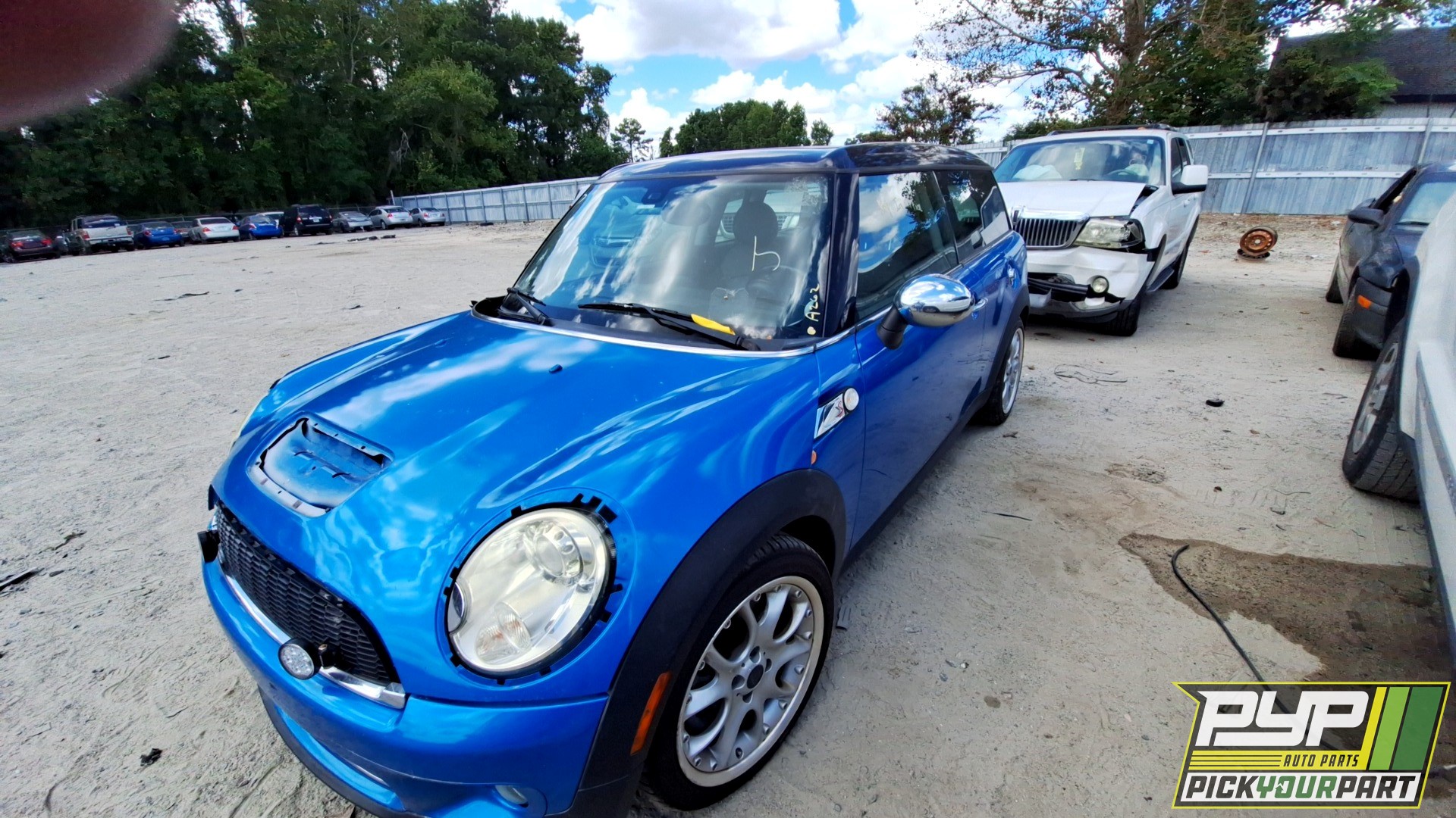 2010 MINI COOPER partes disponibles