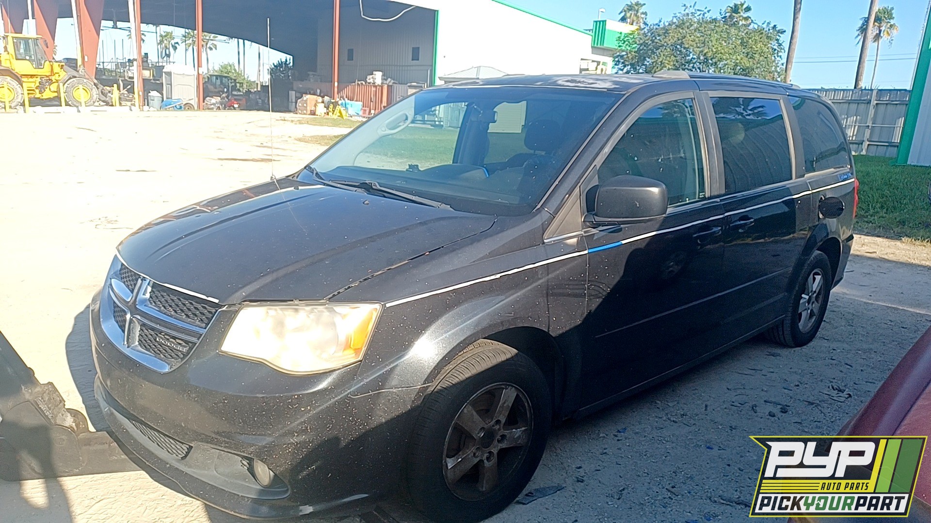 2011 DODGE GRAND CARAVAN available for parts