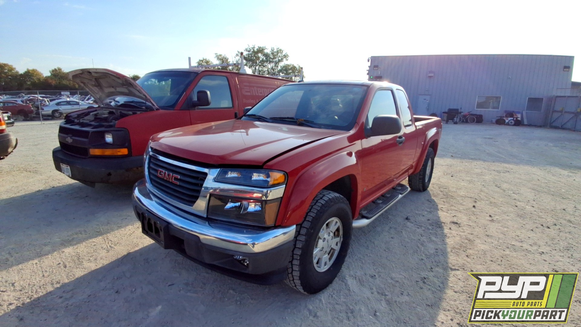2006 GMC CANYON available for parts