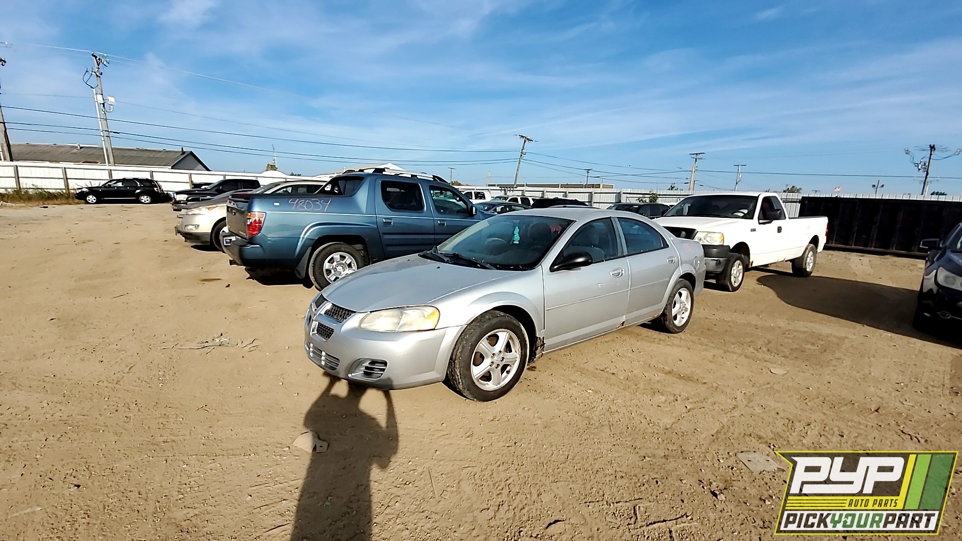 2005 DODGE STRATUS available for parts