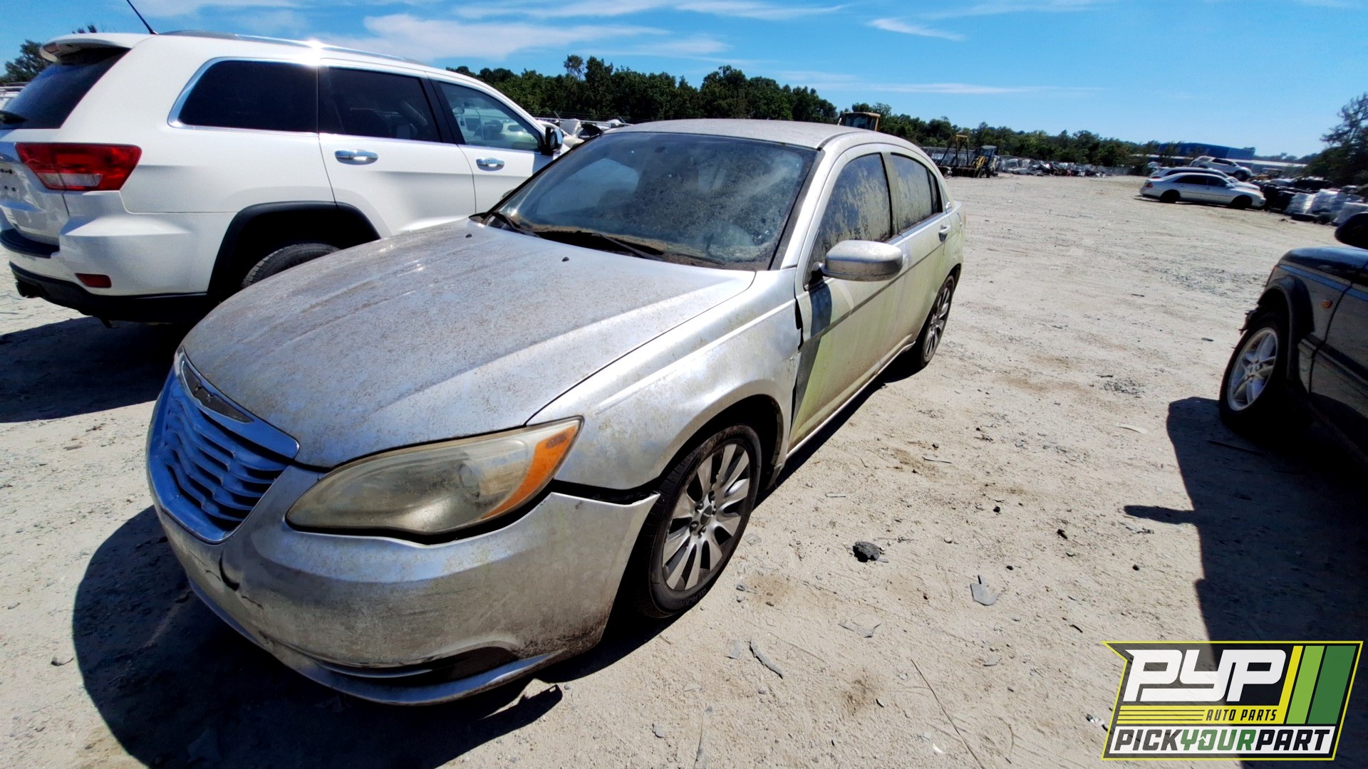 2011 CHRYSLER 200 partes disponibles