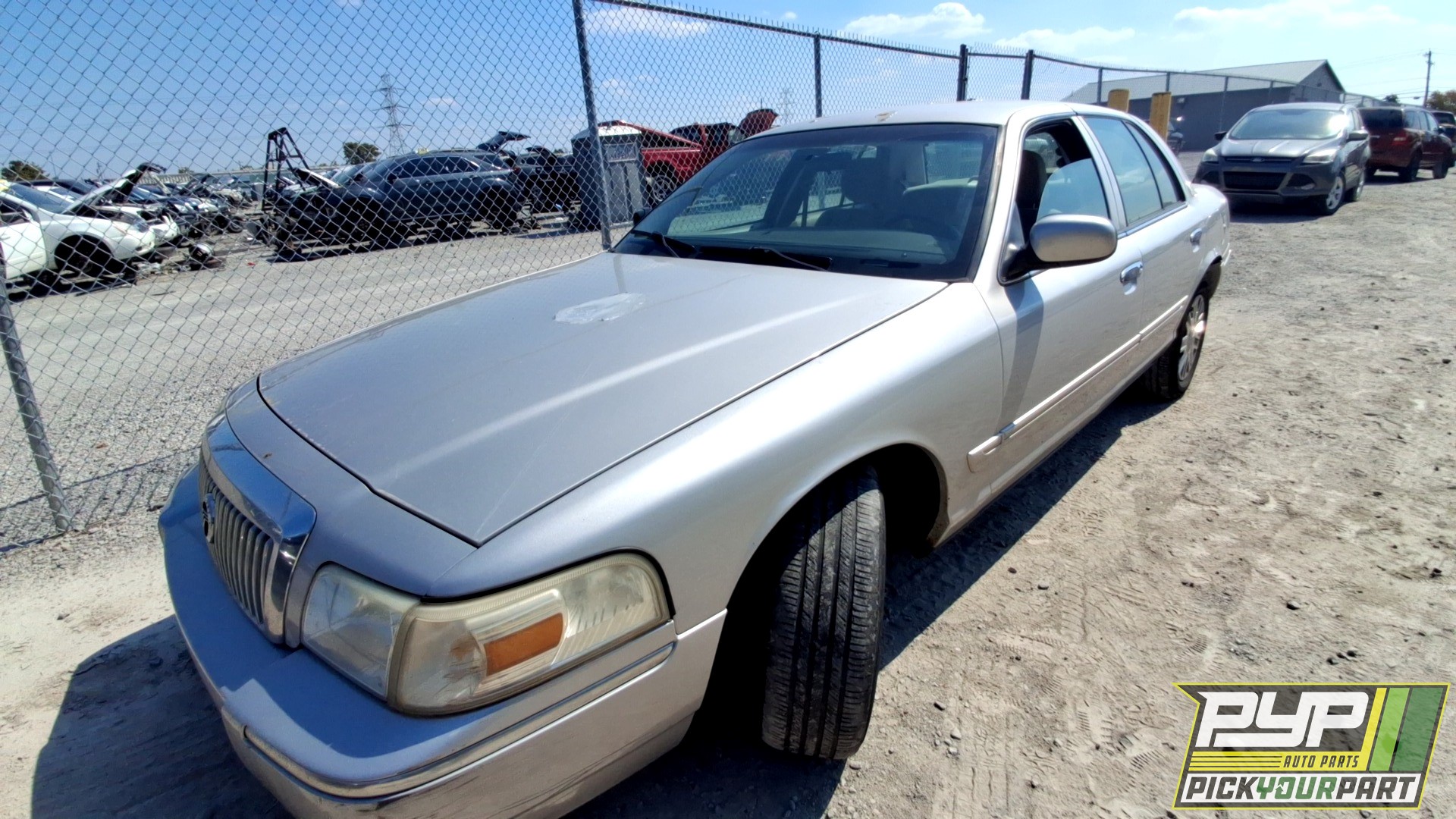 2006 MERCURY GRAND MARQUIS available for parts