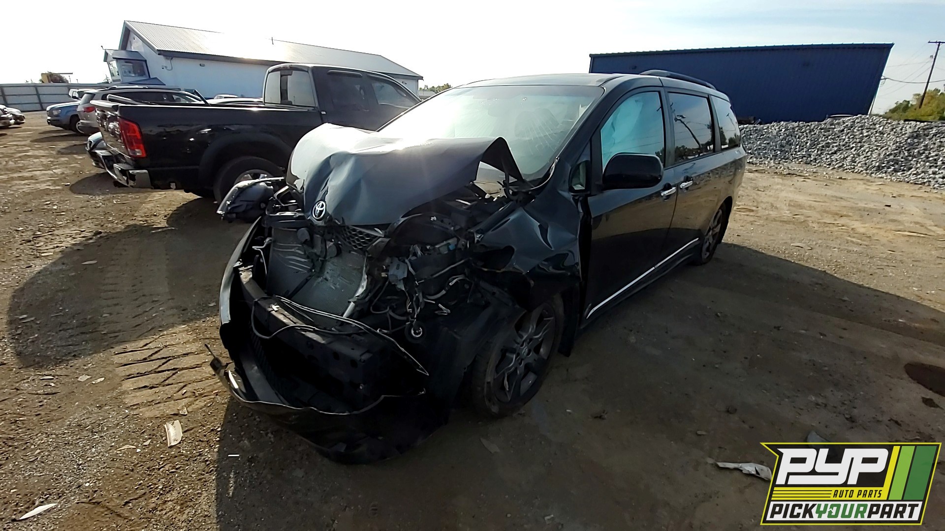 2016 TOYOTA SIENNA available for parts