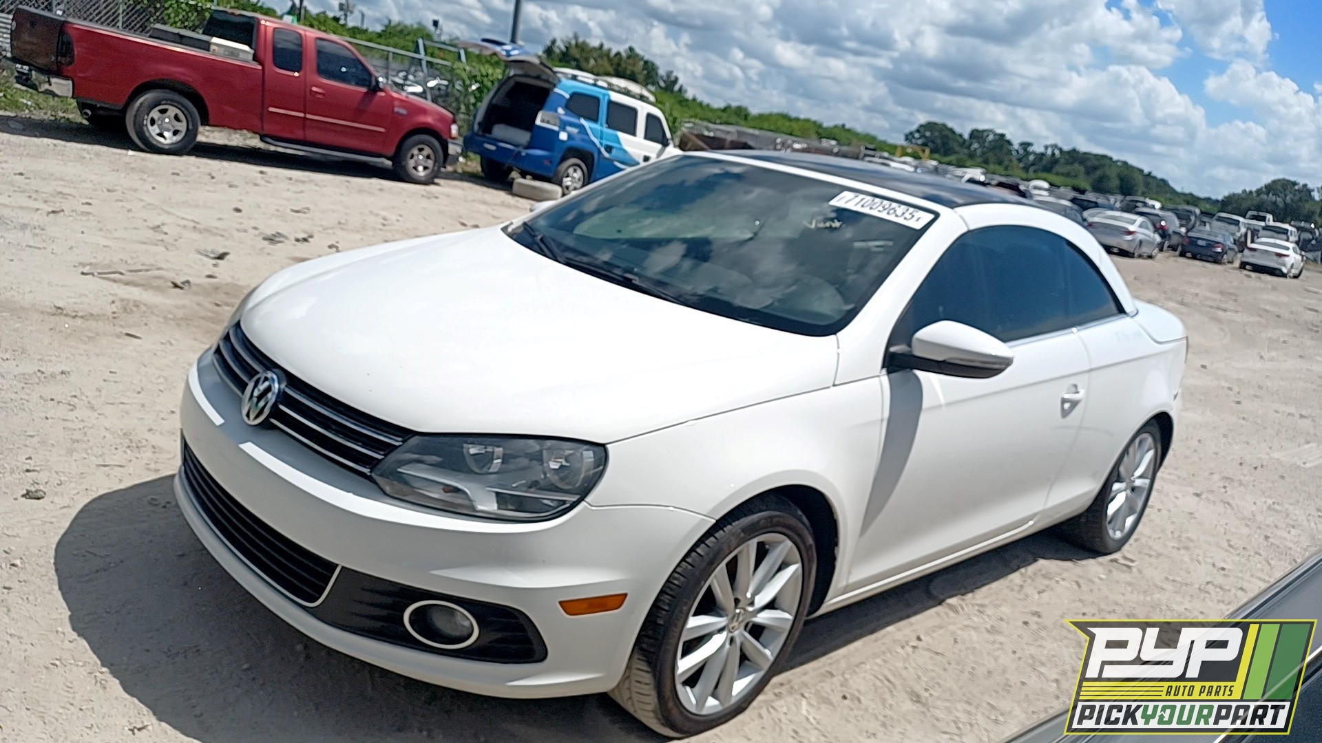 2012 VOLKSWAGEN EOS available for parts
