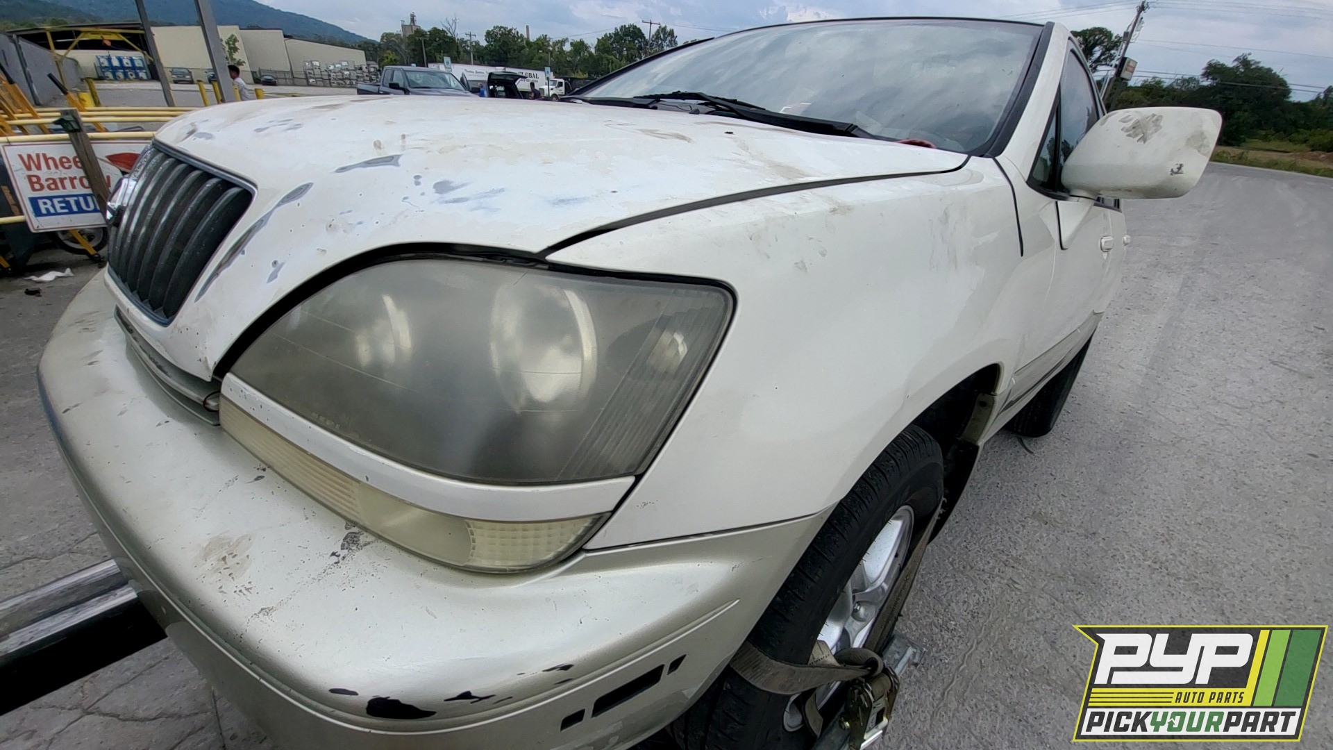 2000 LEXUS RX300 available for parts