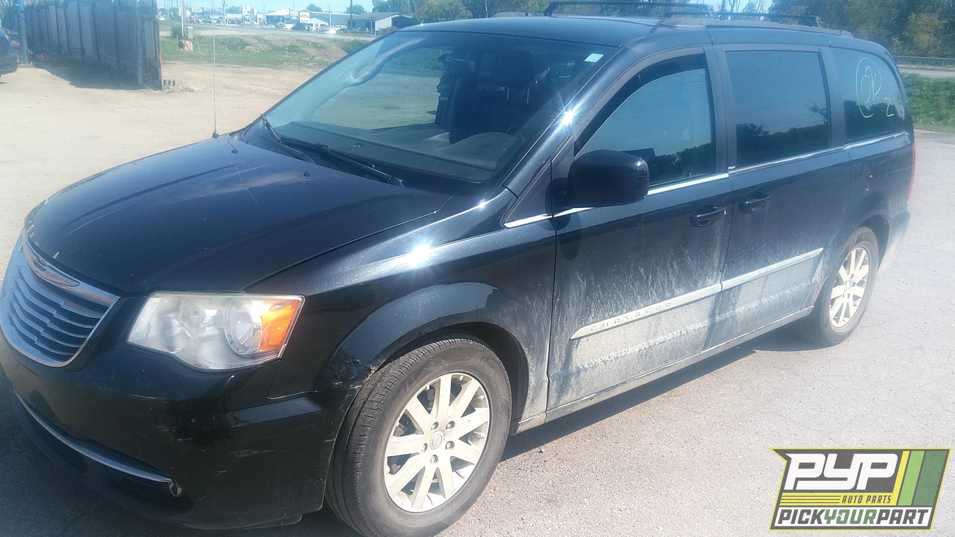 2013 CHRYSLER TOWN & COUNTRY partes disponibles