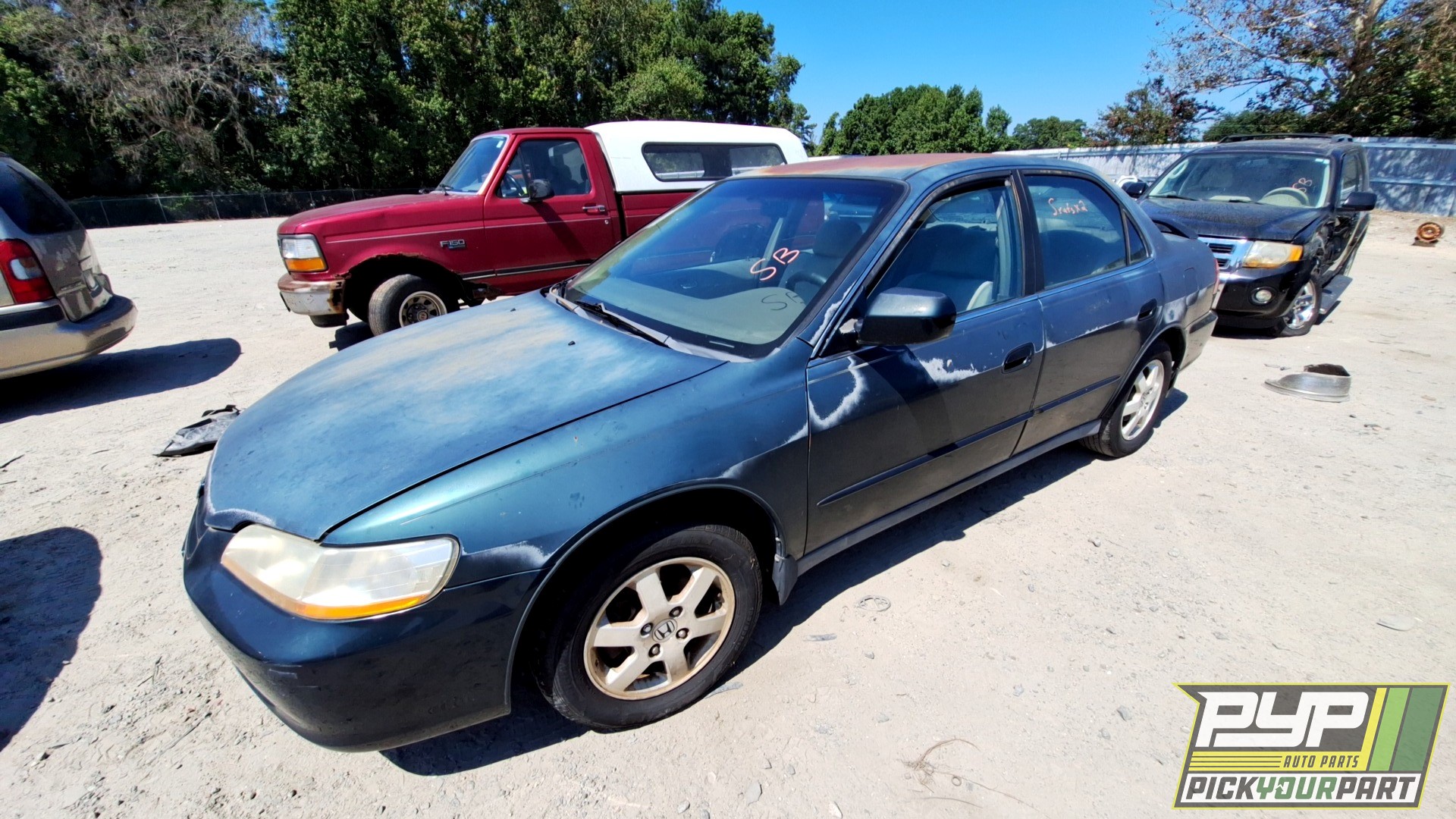 2000 HONDA ACCORD available for parts