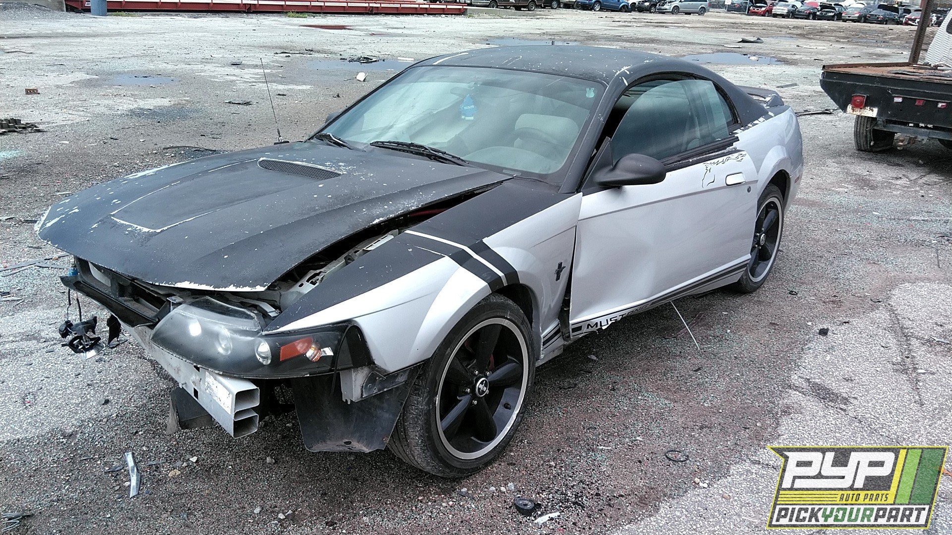 2000 FORD MUSTANG partes disponibles