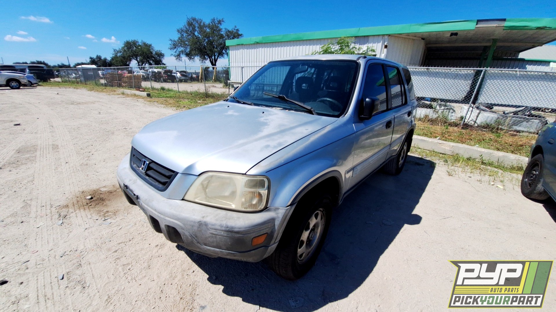 2001 HONDA CR-V available for parts