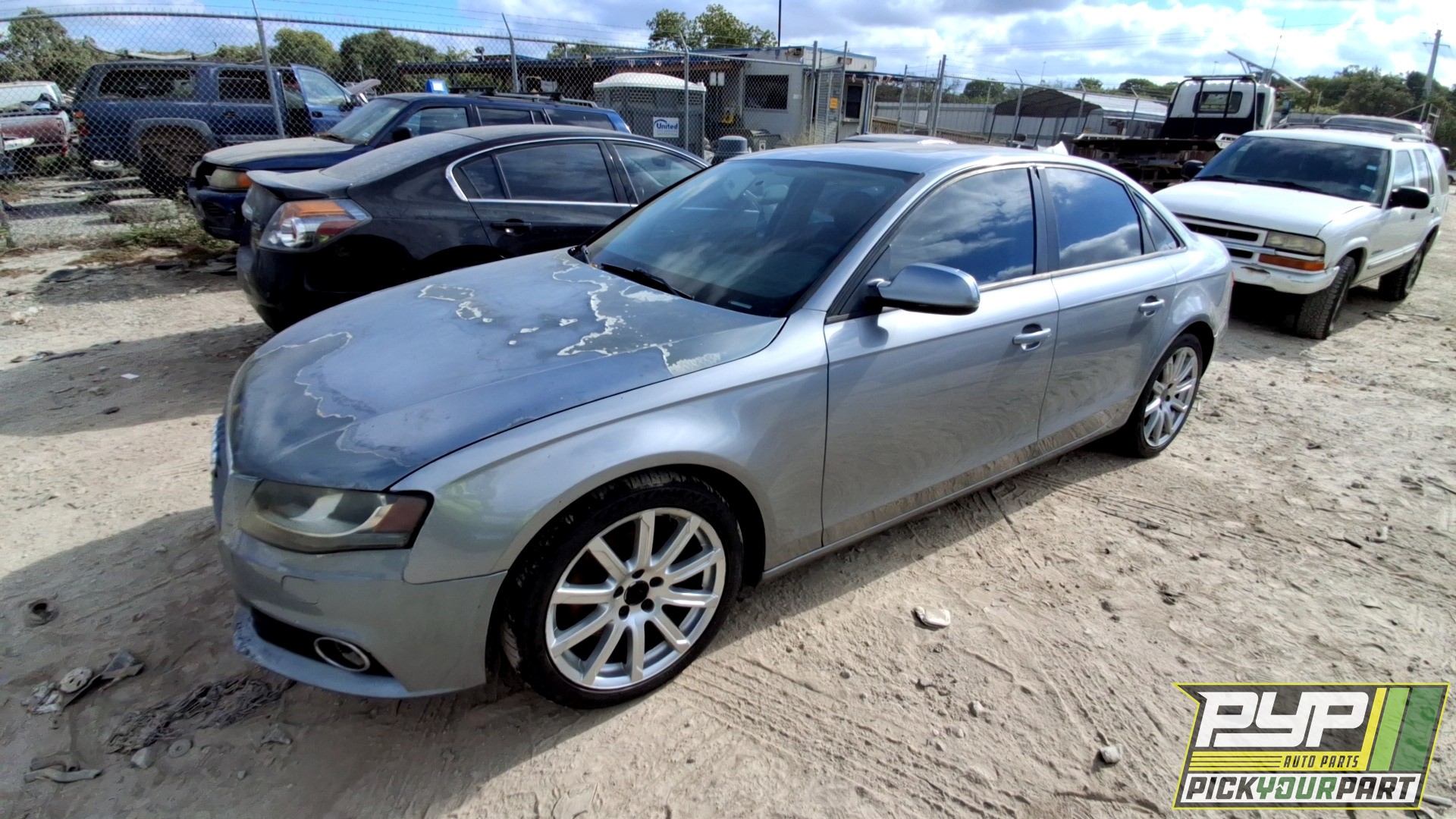 2011 AUDI A4 partes disponibles