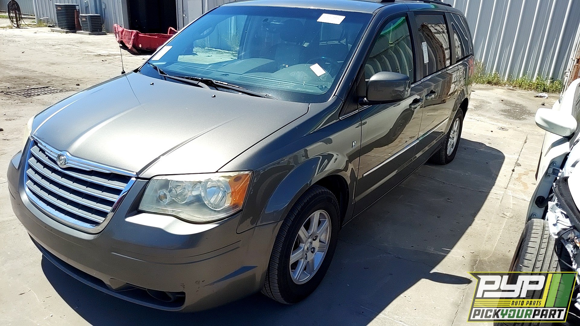 2010 CHRYSLER TOWN & COUNTRY partes disponibles