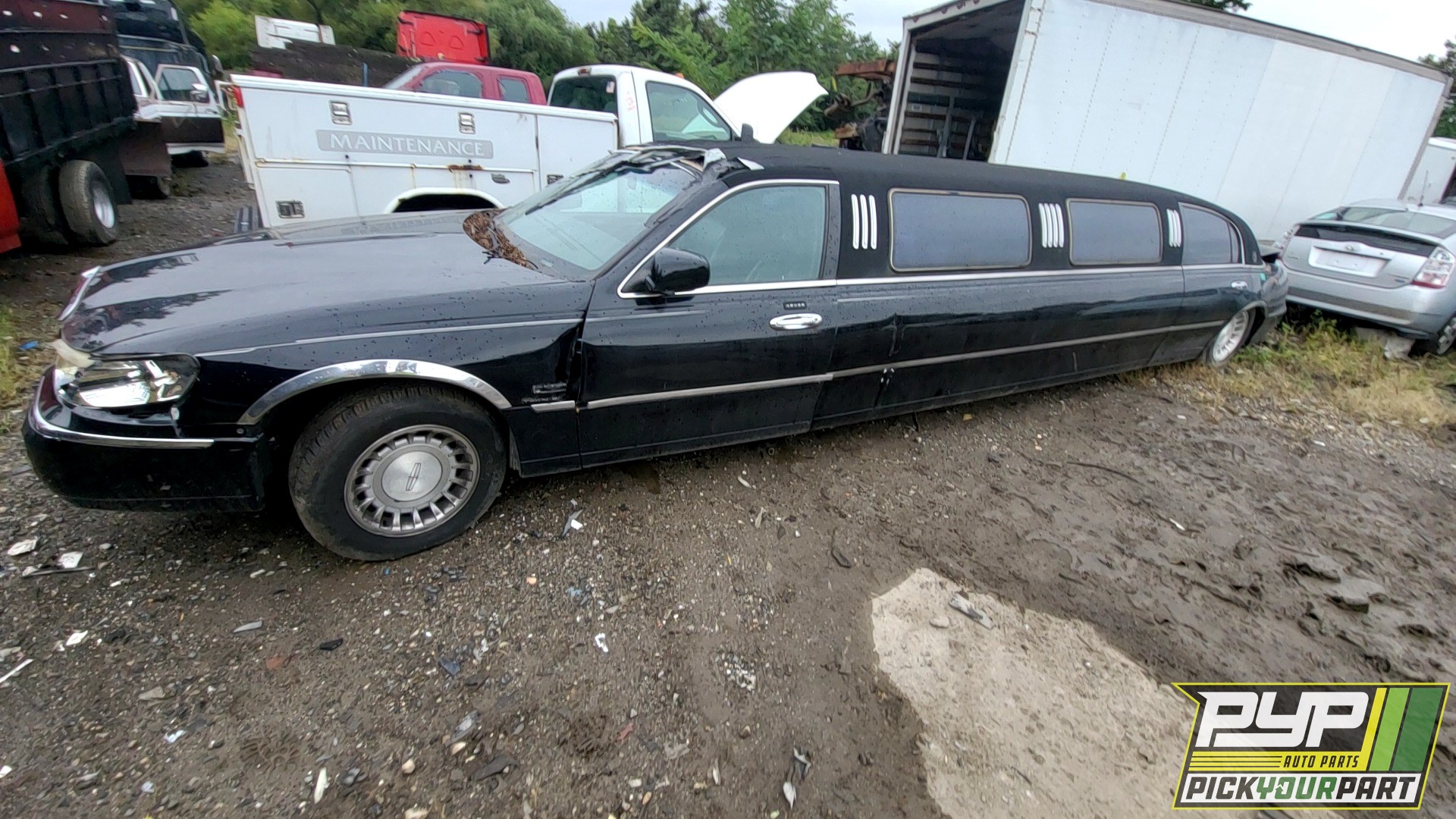 2000 LINCOLN TOWN CAR partes disponibles