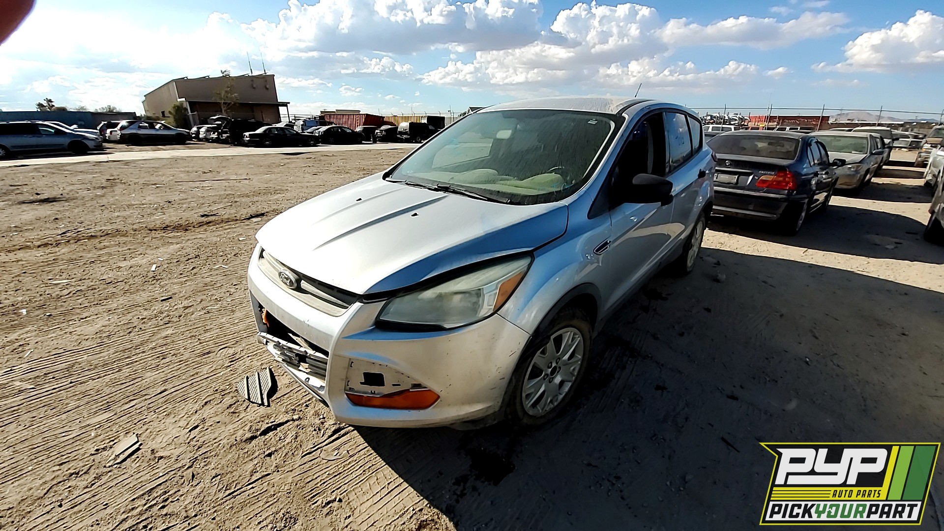 2015 FORD ESCAPE available for parts