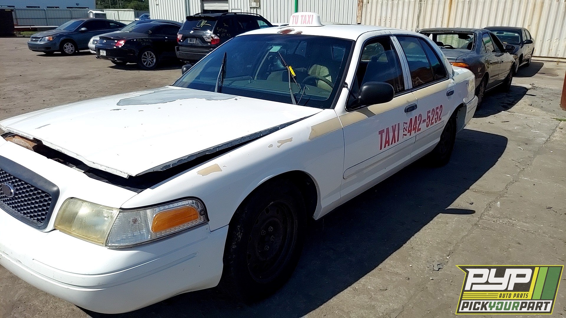 2002 FORD CROWN VICTORIA partes disponibles