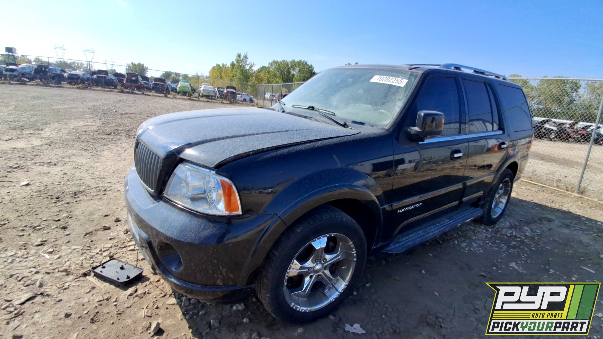 2004 LINCOLN NAVIGATOR available for parts