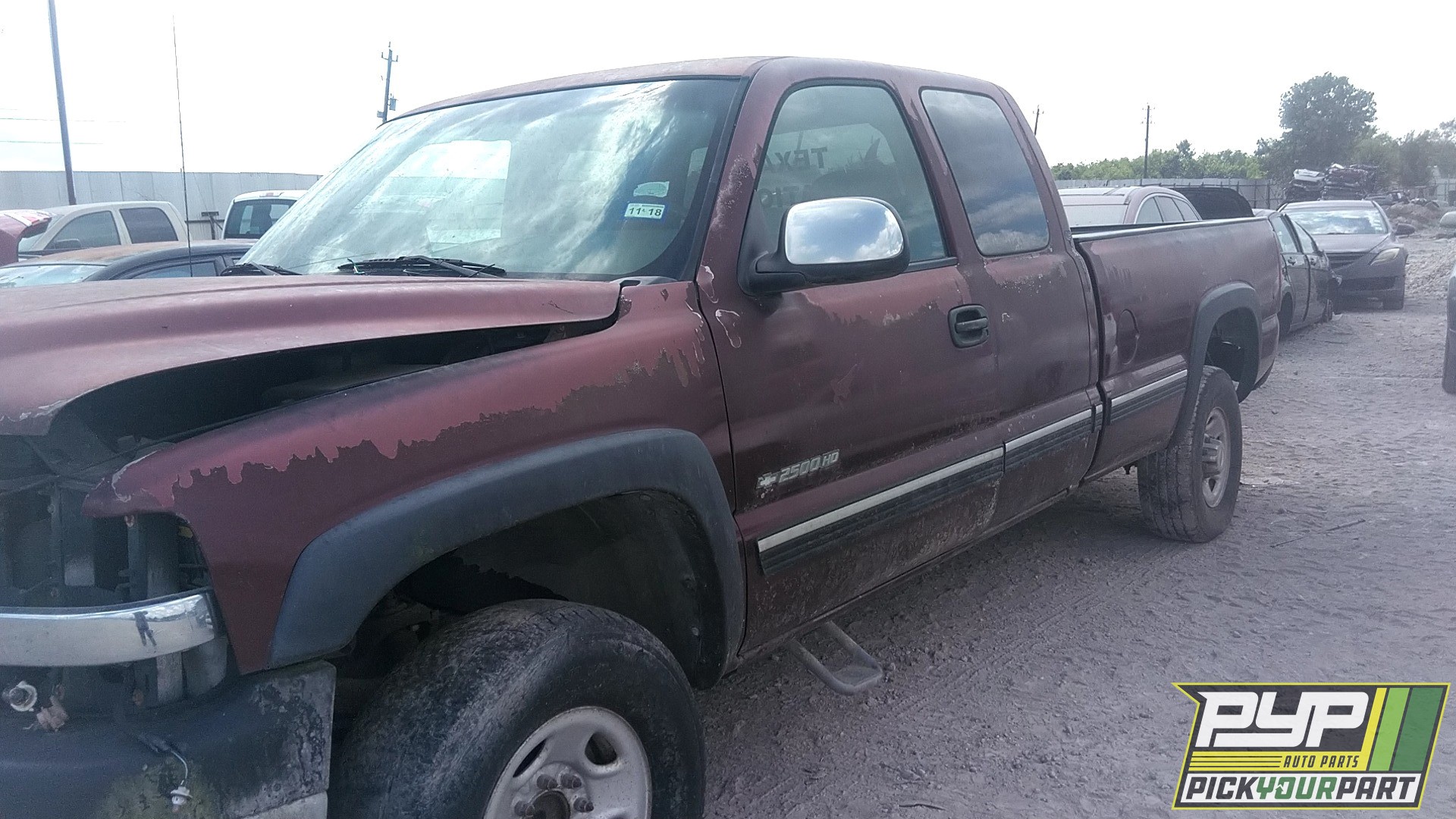2001 CHEVROLET SILVERADO 2500 HD available for parts