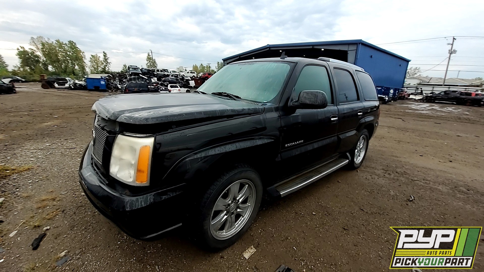 2006 CADILLAC ESCALADE available for parts