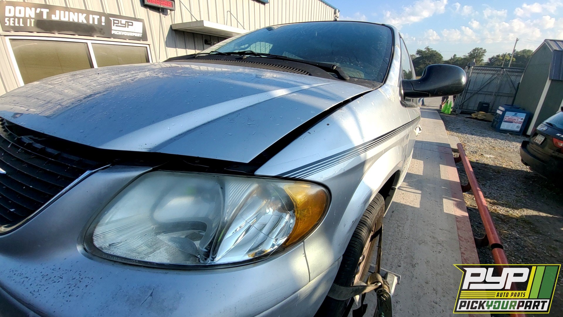 2001 CHRYSLER TOWN & COUNTRY partes disponibles