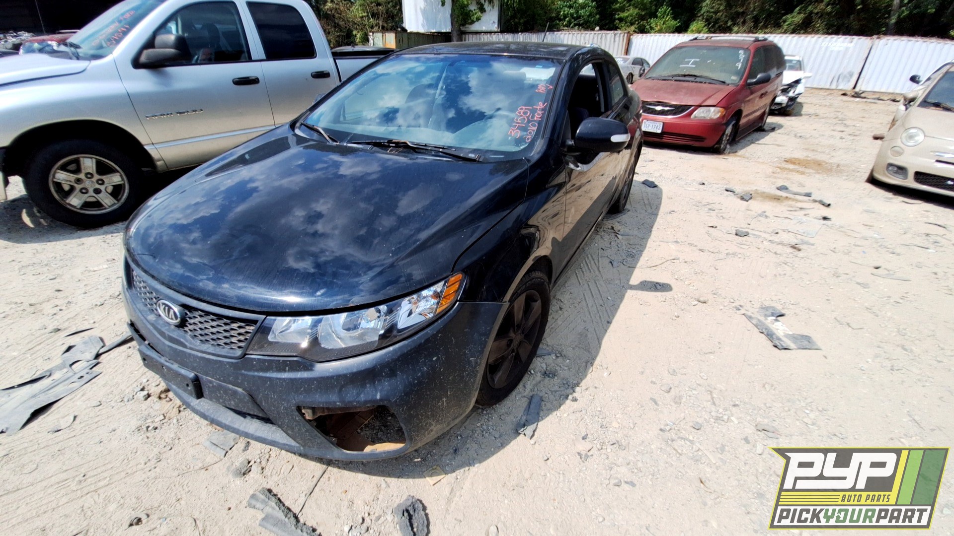 2010 KIA FORTE KOUP partes disponibles
