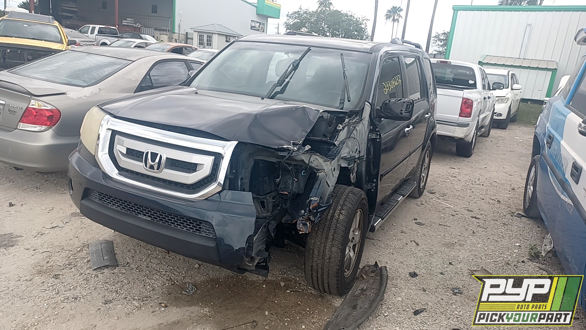 2009 HONDA PILOT available for parts