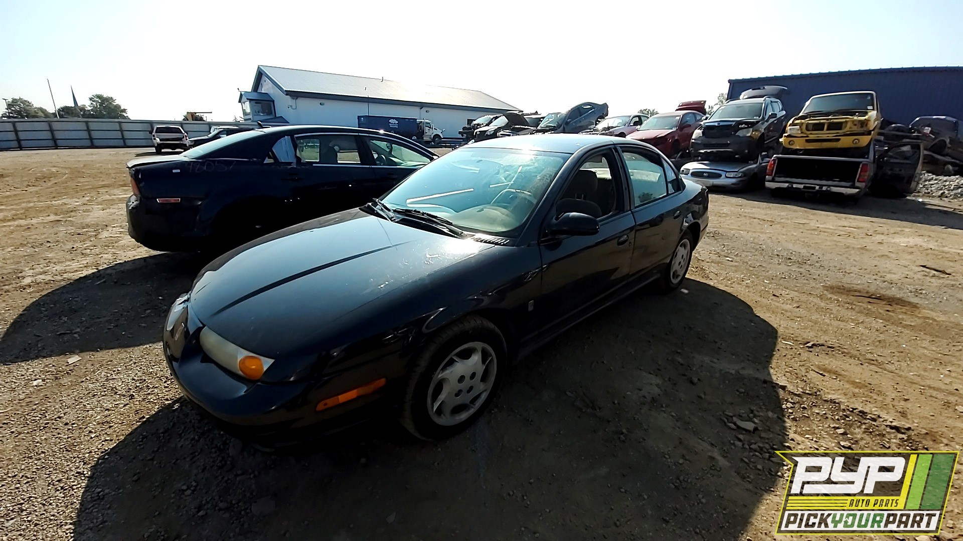 2002 SATURN SL2 available for parts