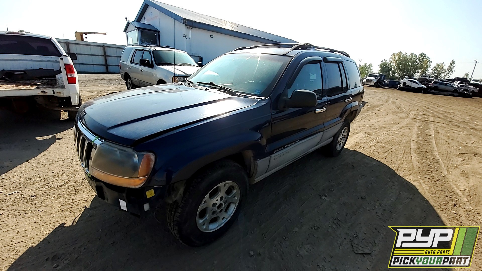 2000 JEEP GRAND CHEROKEE available for parts
