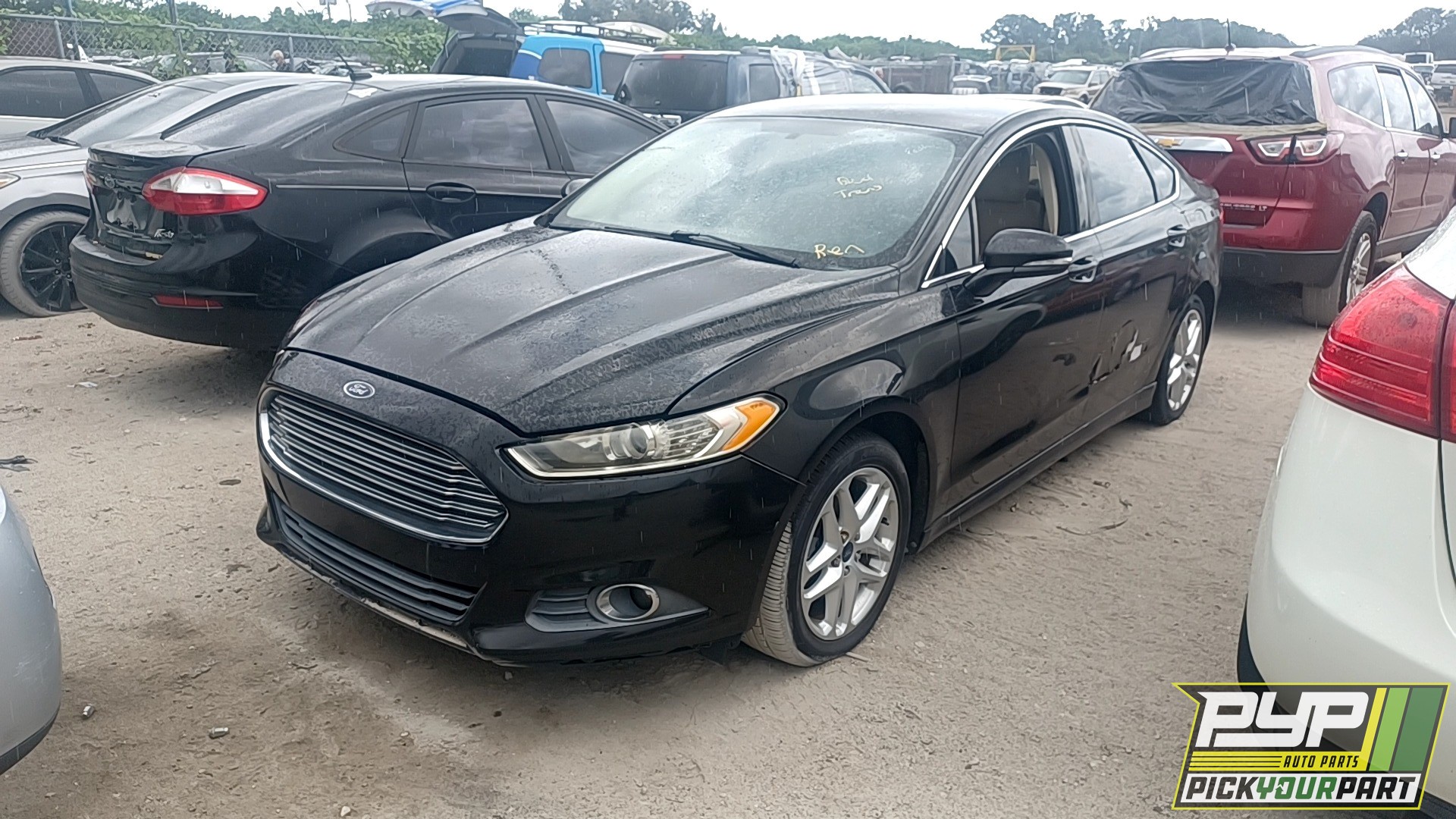2013 FORD FUSION available for parts