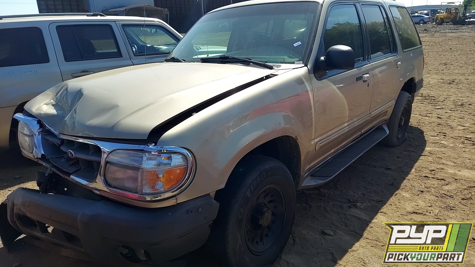 2000 FORD EXPLORER available for parts