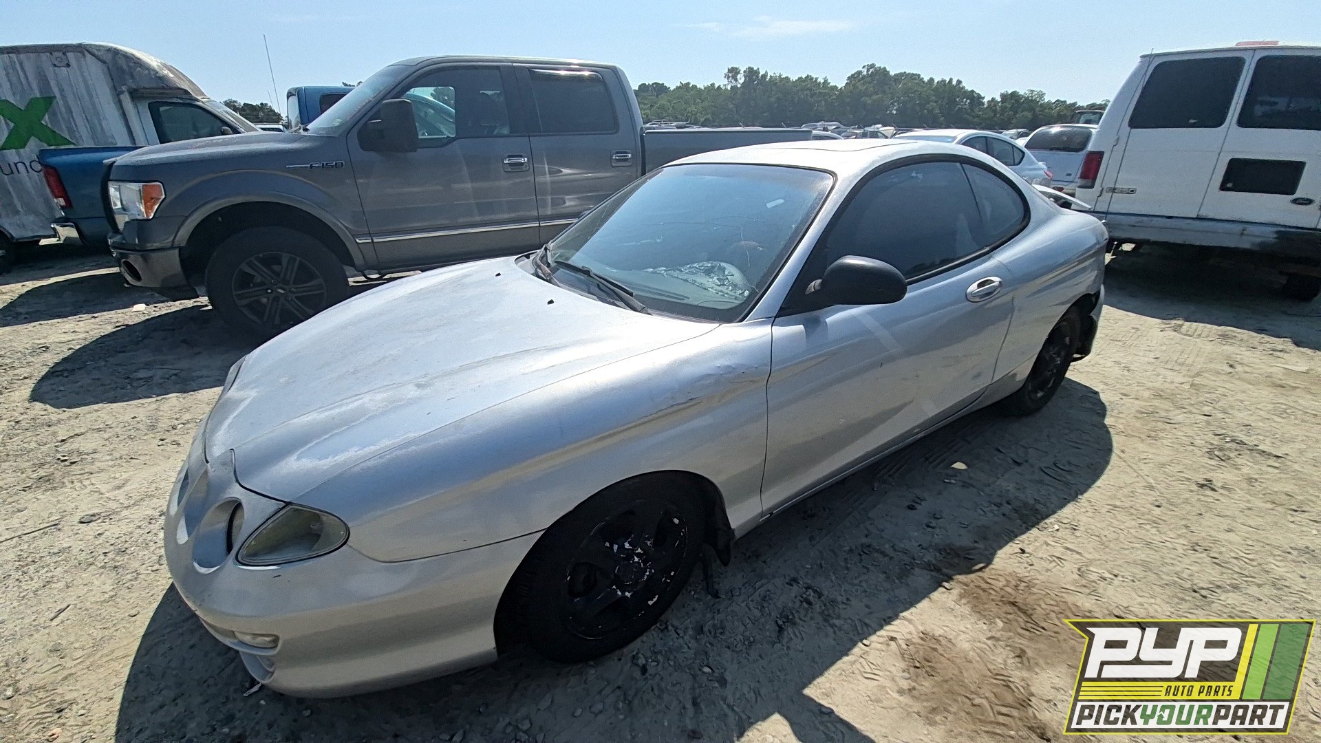 2001 HYUNDAI TIBURON partes disponibles